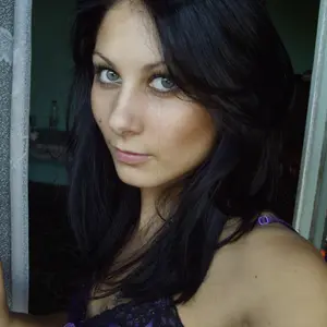Марина из Козыревска, мне 20, познакомлюсь для регулярного секса