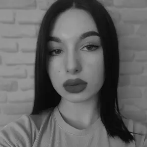 Я Леся, 19, из Омска, ищу знакомство для секса на одну ночь